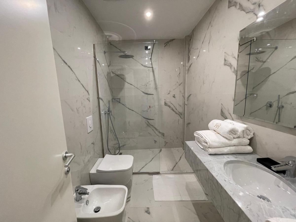 Volmar Hotel Дуррес Экстерьер фото